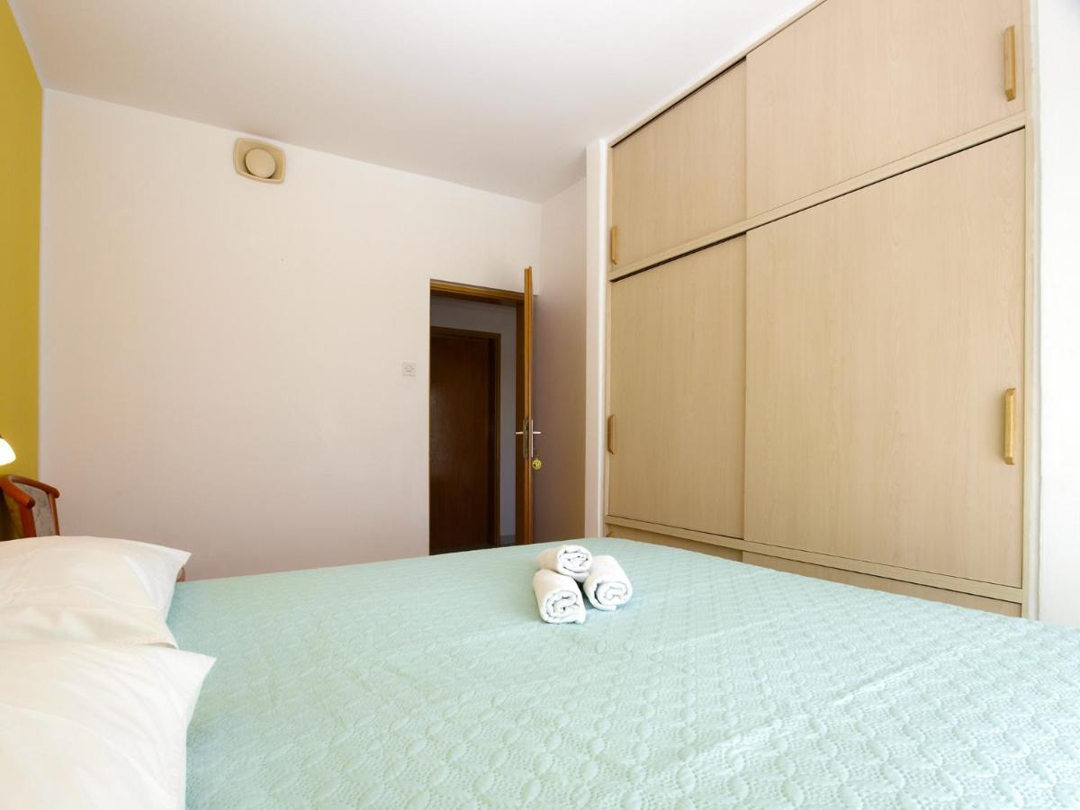 Apartments Biskupije 810 Medulin Exteriör bild